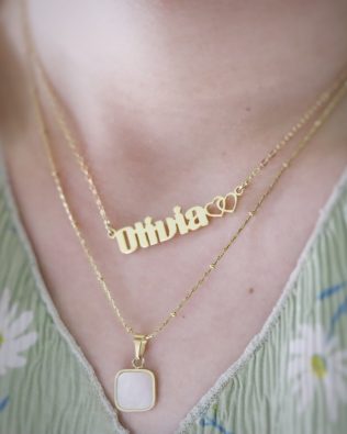 Mother of Pearl and Olivia Style Name Necklace Set