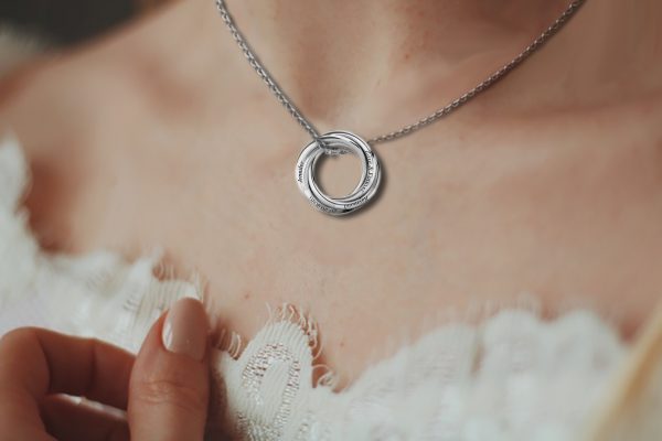 Personalized four russian ring necklace model